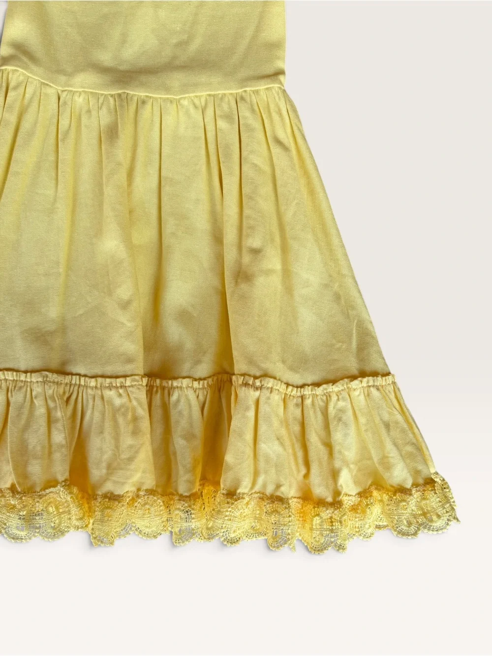 Peixoto soft yellow